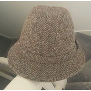 Vintage men’s original Harris tweed hat brown tweed  made in Britain exceptional